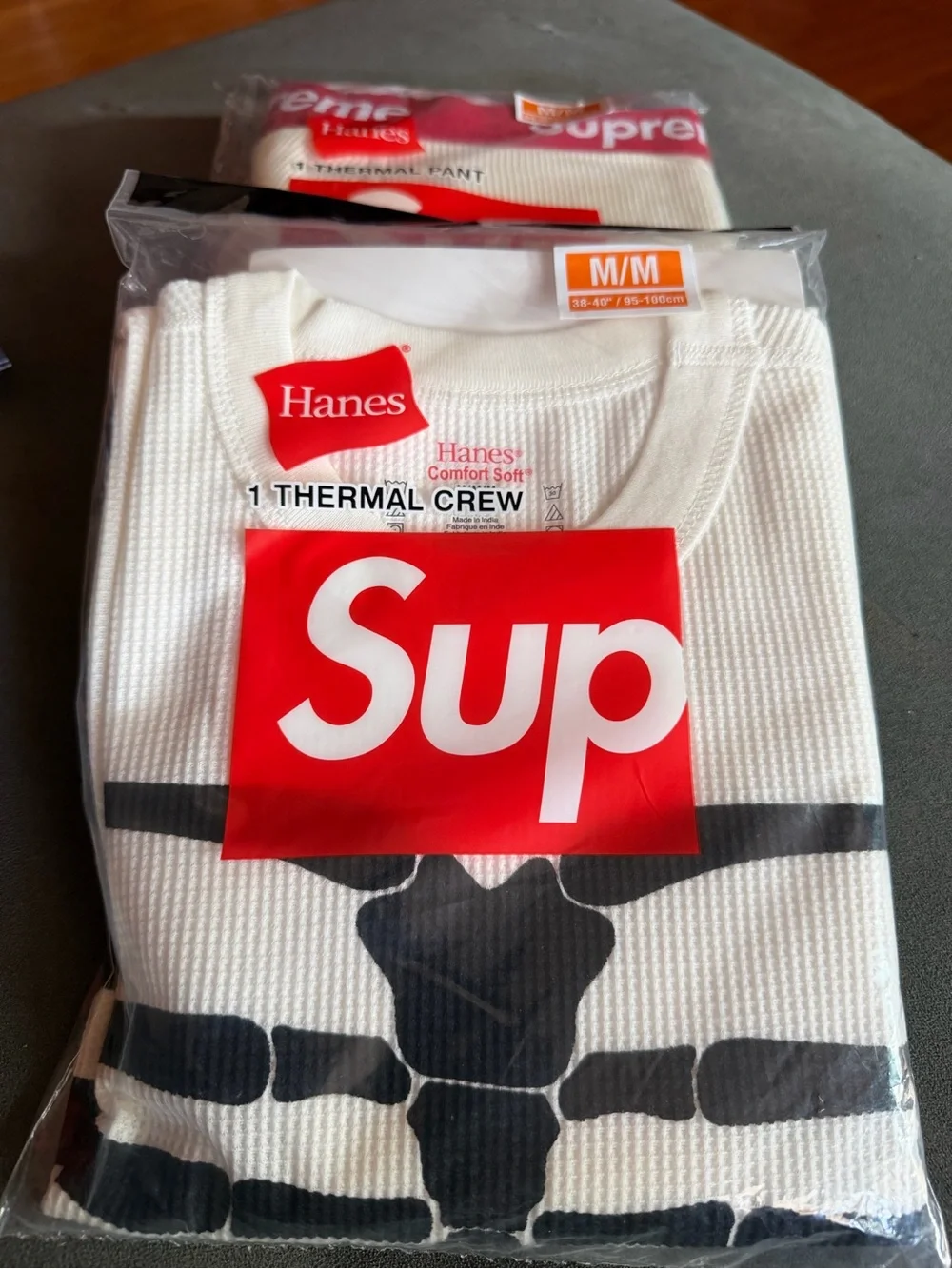 Hanes White Thermal Pant & Crew with Red Logo Band - Picture 1 of 4